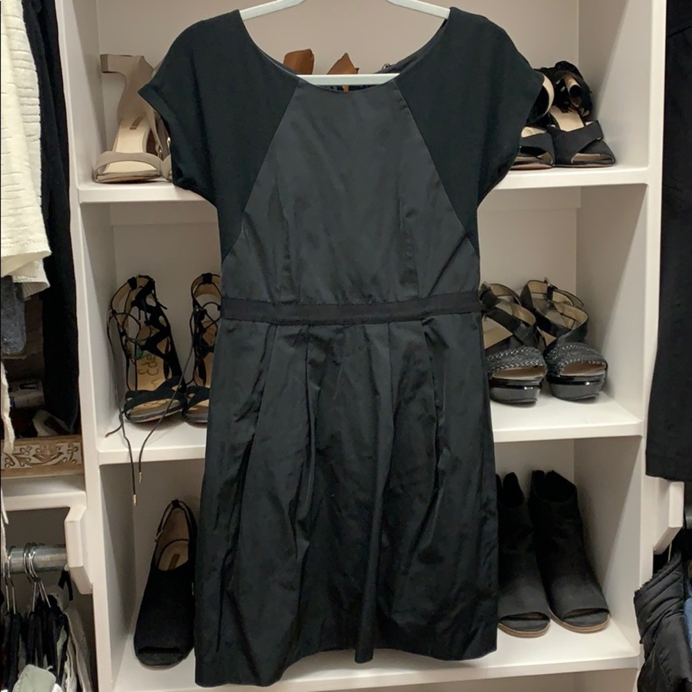 Theory dress Size 4